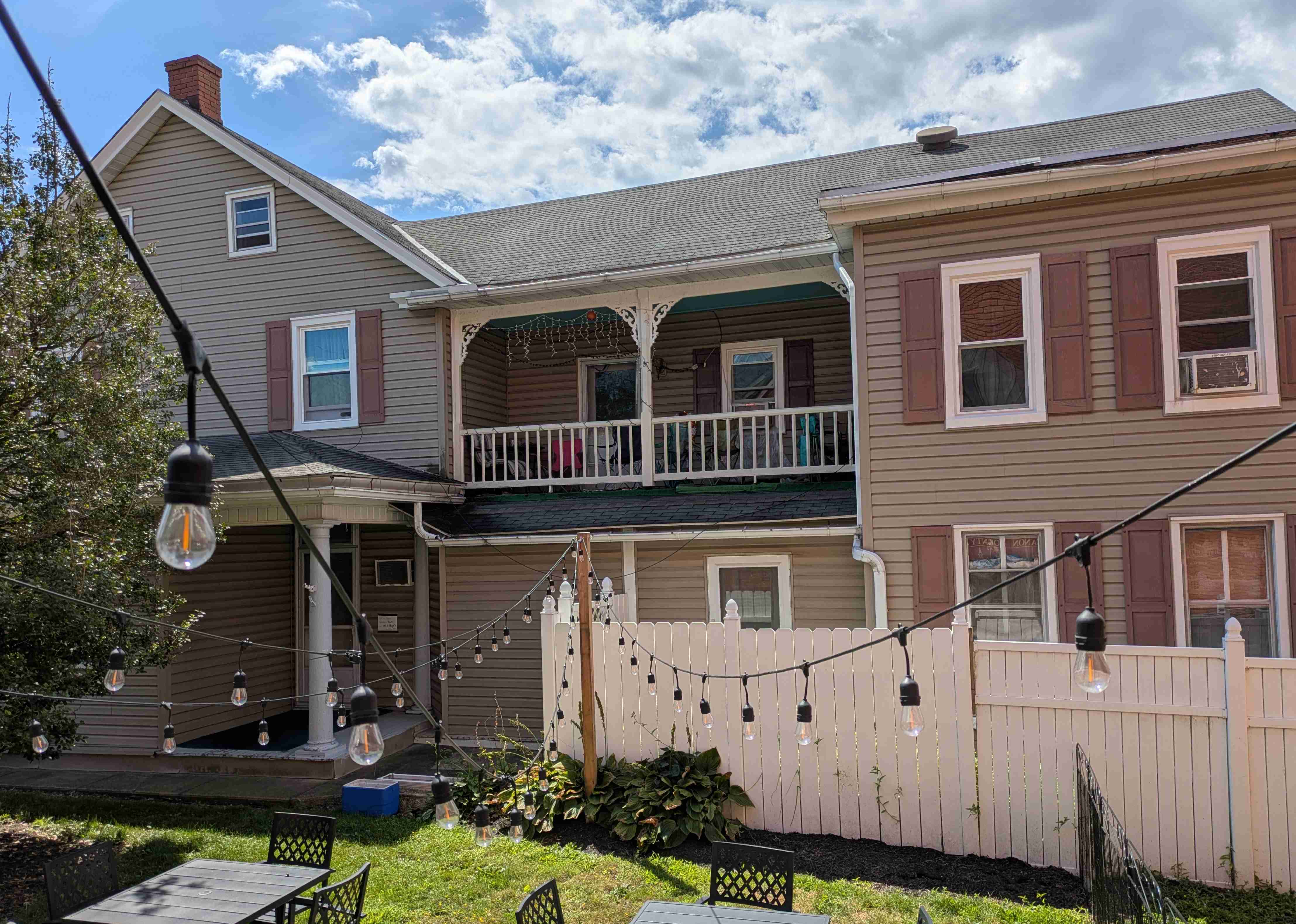 Building next to old EUB building