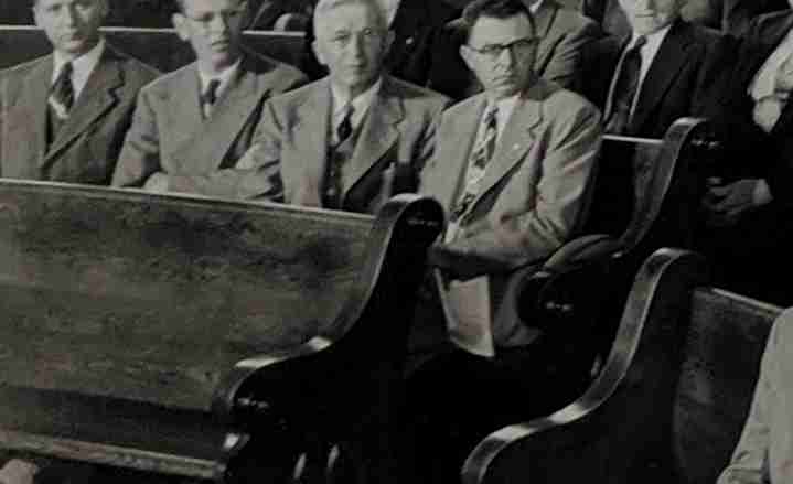 St. Paul's EUB Men's Class in 1952 : 5/12