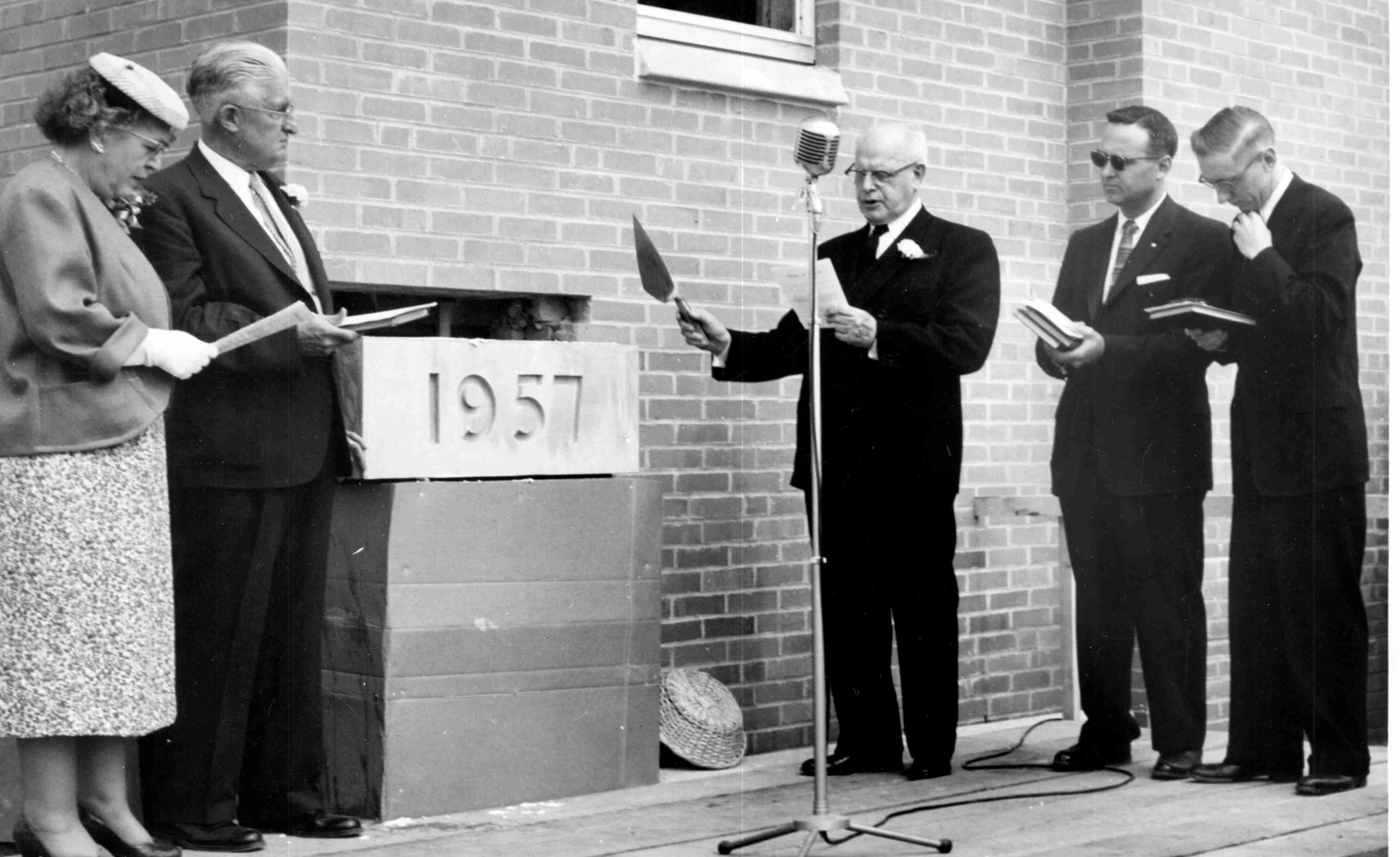 Building cornerstone dedication,
