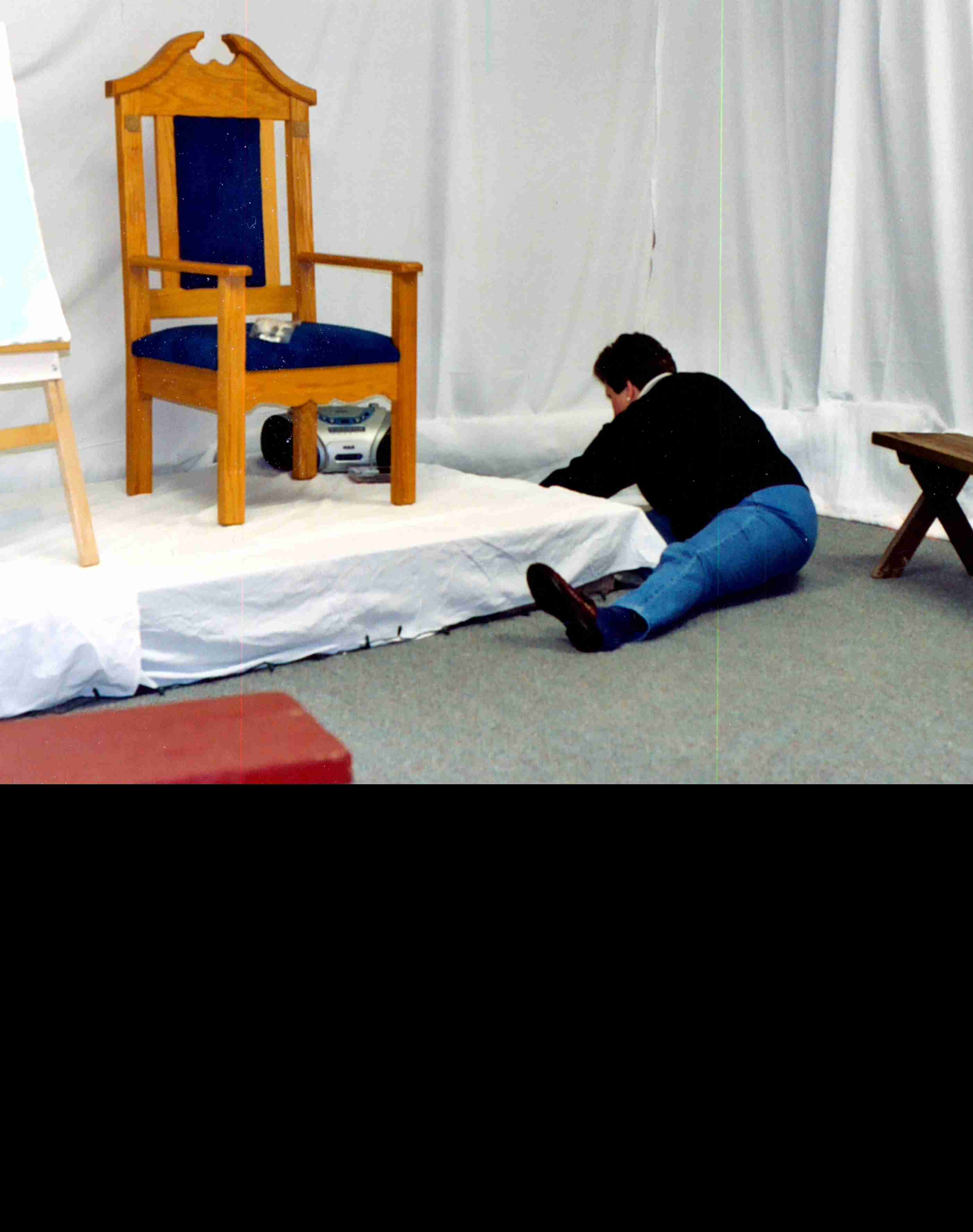 Preparing the throne